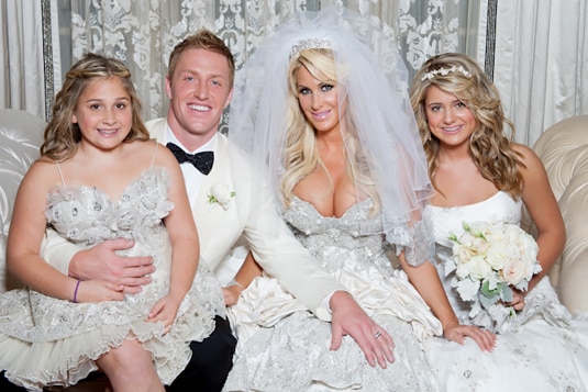 Kim Zolciak on her wedding day with Kroy Biermann and her daughters