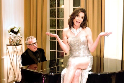 Daily Dish Luann Delesseps Holiday Music Video