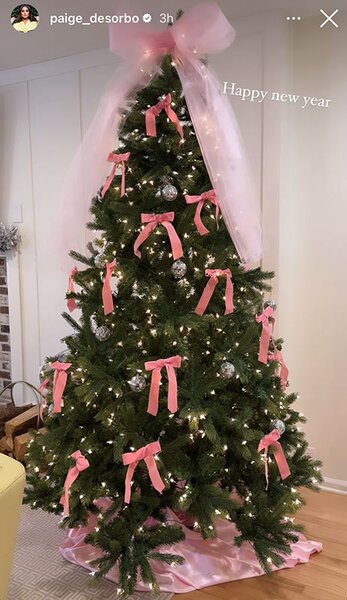 Paige DeSorbo and Craig Conover's Christmas tree with pink bows and disco balls.