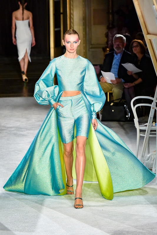 See Christian Siriano New York Fashion Week Spring 2020 Collection ...