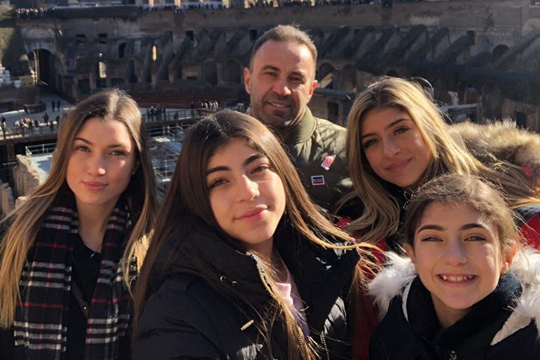 Joe Giudice Daughters Italy Christmas