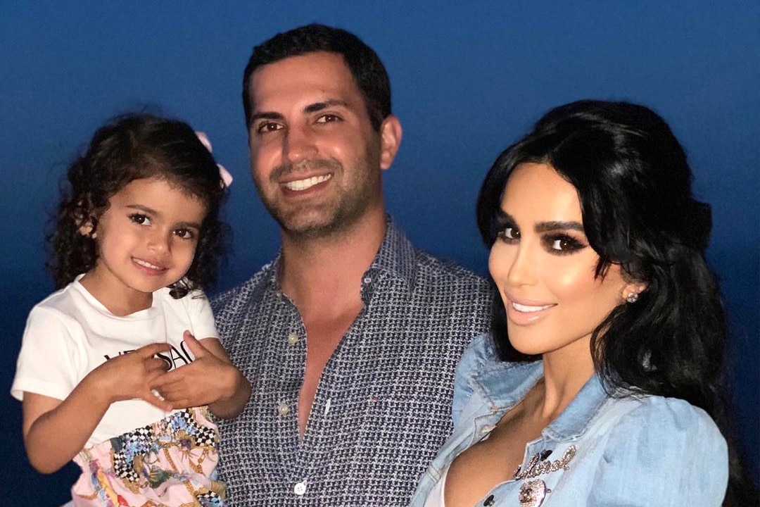 Shahs of Sunset: Lilly Ghalichi Shares Pregnancy Update, Family Photos ...