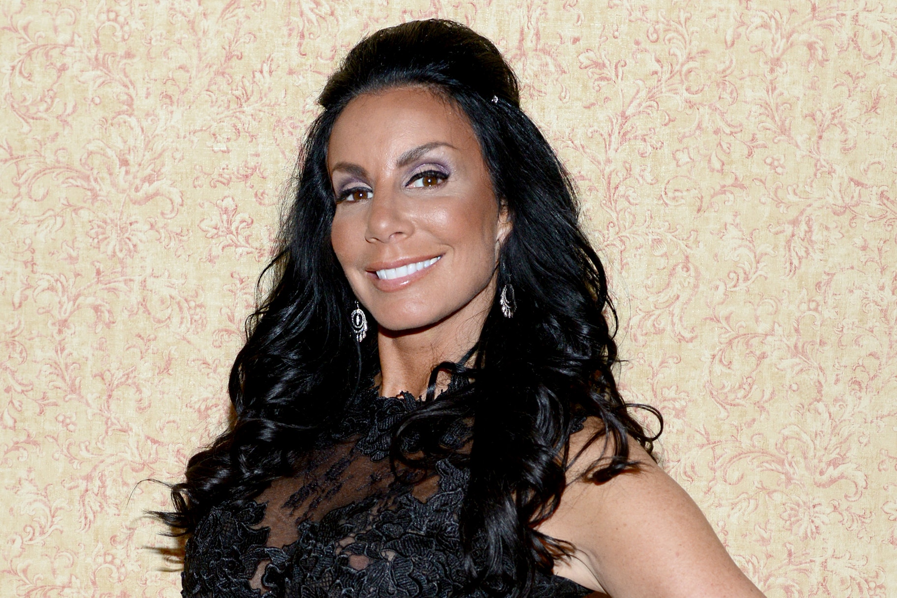 the real housewives of new jersey danielle staub