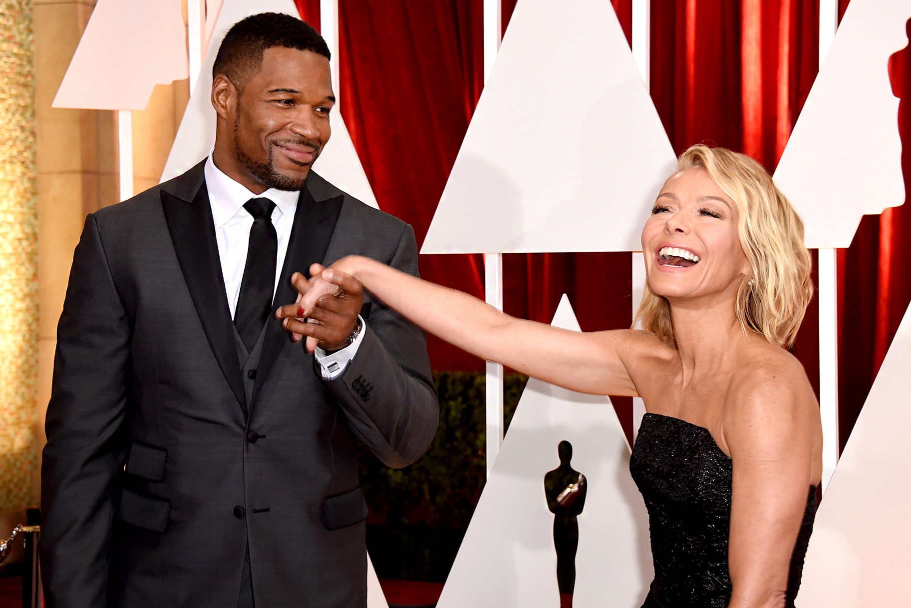 Kelly Ripa and Michael Strahan Just Won a Daytime Emmy... 