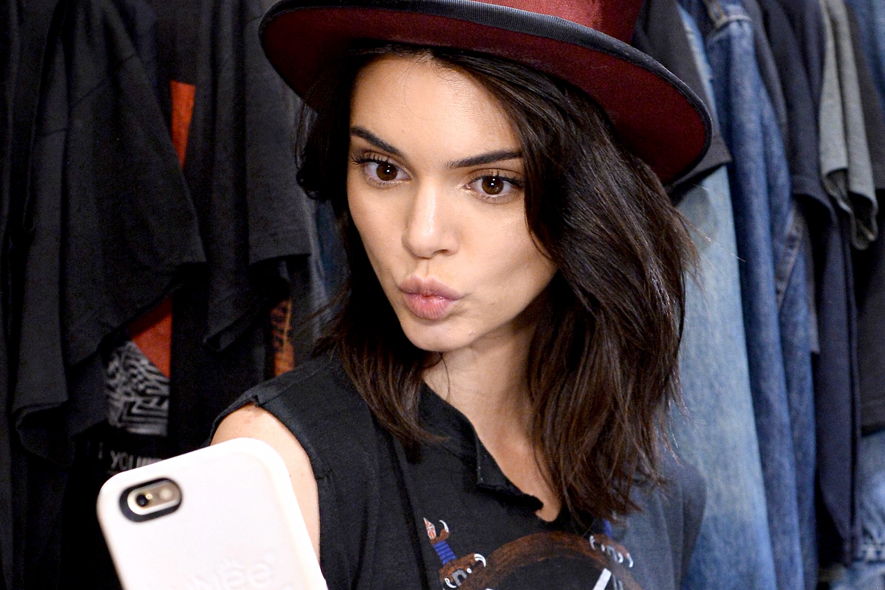 Kendall Jenner Explains Deleting Her Instagram Account | The Daily Dish