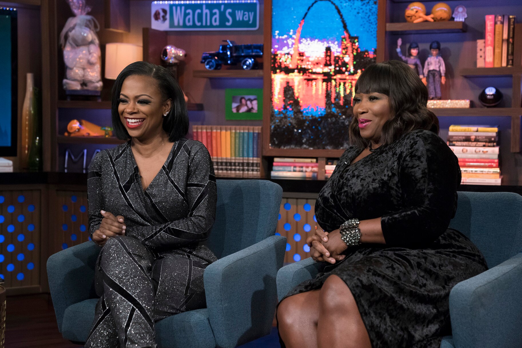 Watch Kandi Burruss & Bevy Smith | Watch What Happens Live with Andy Cohen