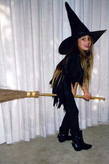 Scheana Shay dresses up like a witch for Halloween.