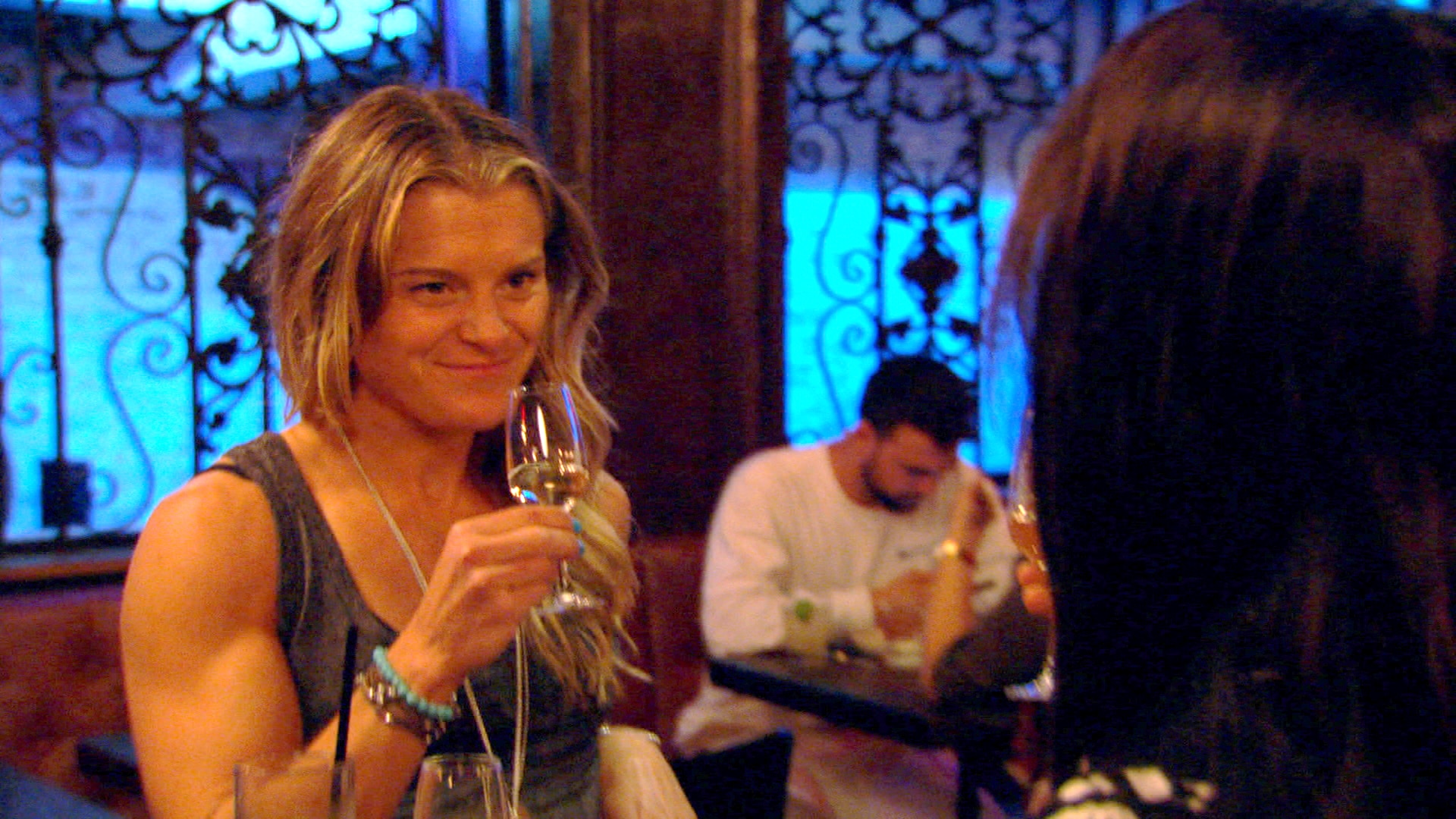 Holly Rilinger's Awkward Date...With 'Top Chef's Angelo Sosa?!