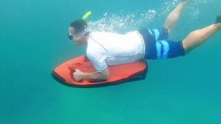 Ben Willoughby Takes the Charter Guests on a Snorkeling Trip