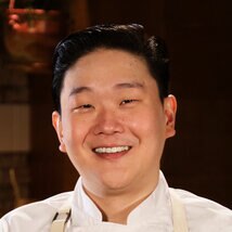 Top Chef Ameteurs Season 1 Headshots Simon Suh