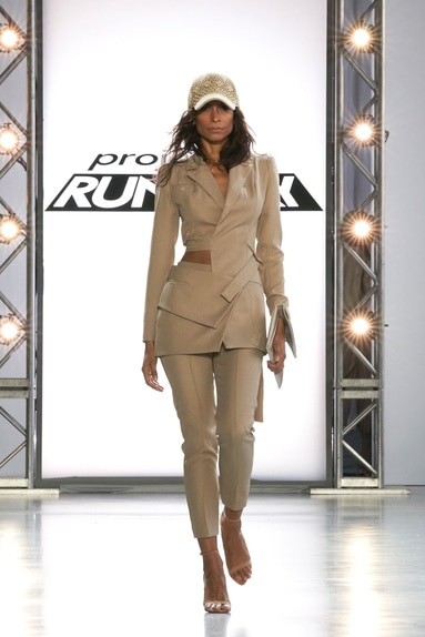 Project Runway 1814 Final Outfit 02