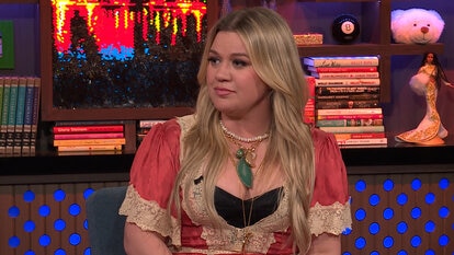 Kelly Clarkson Reveals Truth Behind "Since U Been Gone"