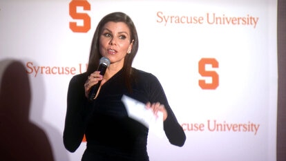 Heather Dubrow Hosts a Live Podcast at Syracuse