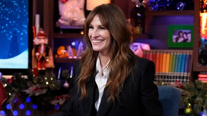 Julia Roberts Plays Sutton Stracke in Clubhouse Playhouse
