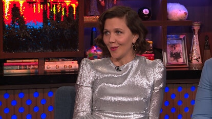 Does Maggie Gyllenhaal Have Taylor Swift’s Scarf?