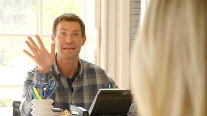 Taylor Gives Jeff Lewis a Harsh Review