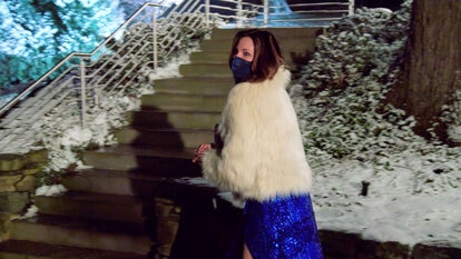 Luann de Lesseps Wants to Have a Snowball Fight