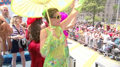 #RHONY Hits The Mermaid Parade