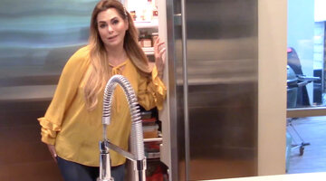 D'Andra Simmons Shows Us Her "Empty" Fridge and Freezer