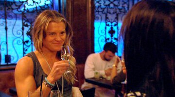 Holly Rilinger's Awkward Date...With 'Top Chef's Angelo Sosa?!