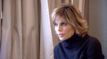Lisa Rinna Tries to Get to the Bottom of the Sex Rumor