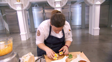 The Chefs Create Their Own Version of the 'Hot Brown'