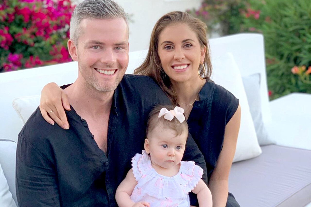 Emilia Bechrakis on How IVF Affected Marriage to Ryan Serhant The Daily Dish pic