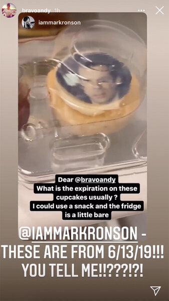 Andy Cohen Mark Ronson Cupcakes 1 1