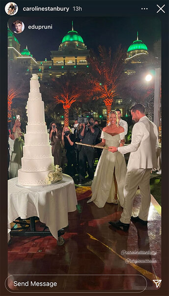 Style Living Caroline Stanbury Wedding Cake 2