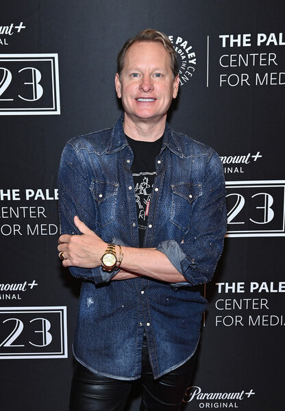 Carson Kressley poses for a photo at an event.