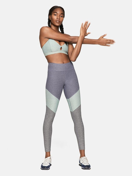 MUST HAVE  LEGGINGS AND ACTIVEWEAR