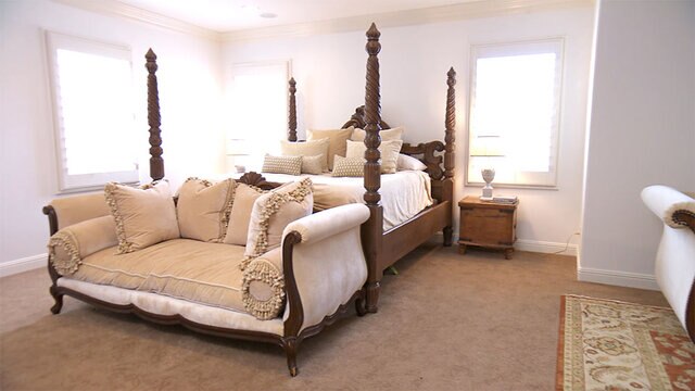 Taylor Armstrong's bedroom.