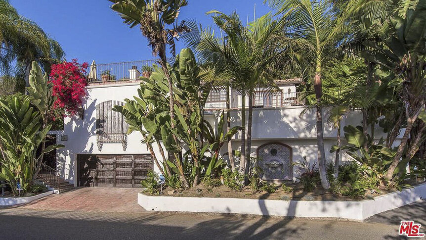 Faye Resnick Home Listing 01
