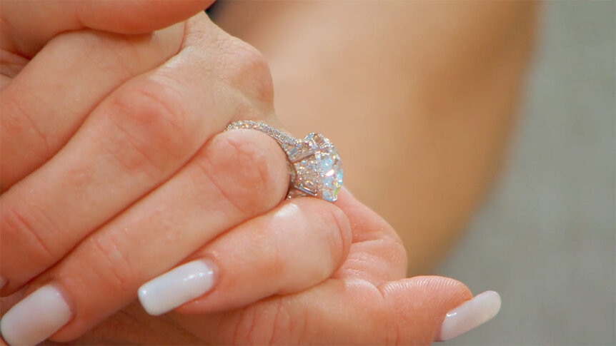 Heather Dubrow's silver and diamond ring at the reunion.