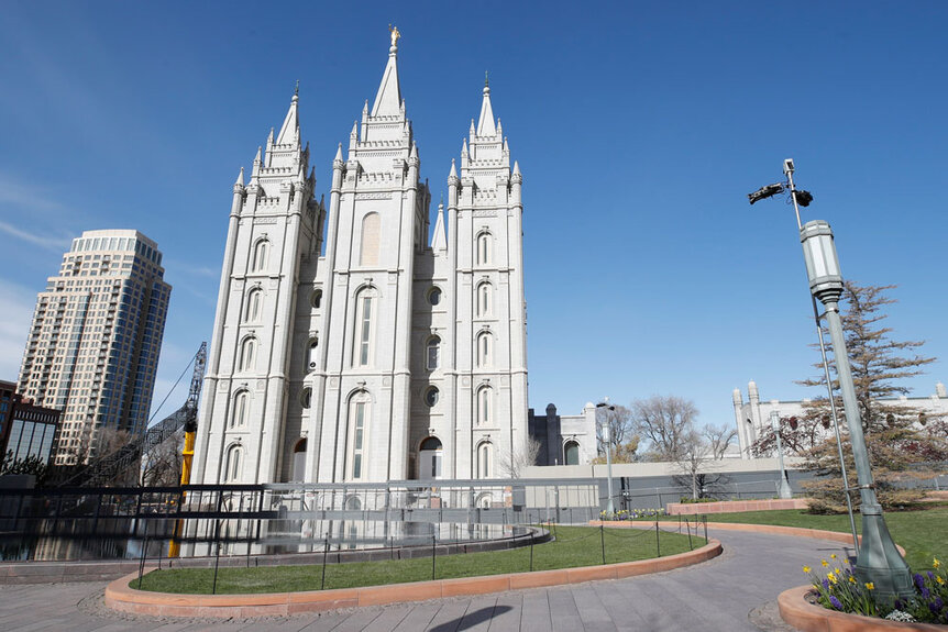 Outside building views of the Mormon Temple grounds.