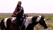 Can Kim Zolciak-Biermann Keep Her Fears and Boobs In Check On This Horse?
